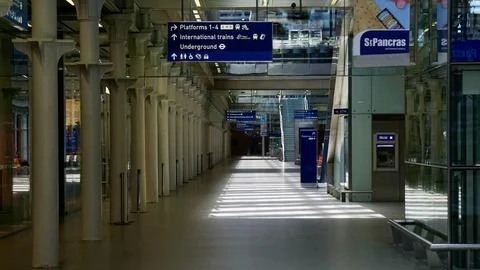 St Pancras Station at lockdown Stock Photos