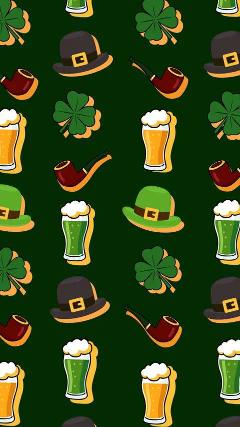 St Patrick Day Seamless Pattern with Beer and Shamrocks Видео 331937667
