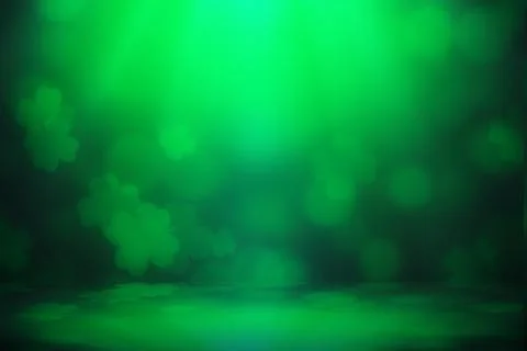 ST Patrick's day background green clover leaf bokeh lights defocused for ST Illustrazione stock