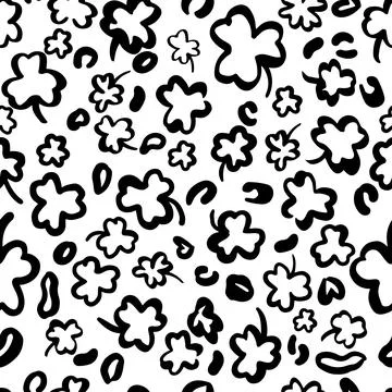 St. Patricks Day leopard seamless pattern made of shamrock or clover leaves.. イラスト素材