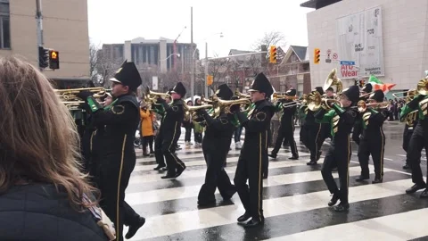 St. Patrick's Day parade in Toronto, Ontario, Canada. 库存影片 307863831