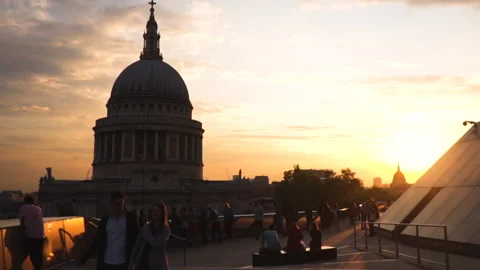 St Paul's Cathedral building sunset Stock Footage 150179486
