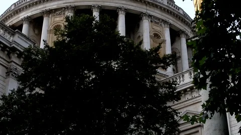 St Paul's Cathedral dome Stock Footage 113961339