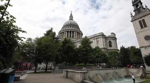 St. Paul's Cathedral London & fountains Stock Footage
