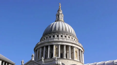 St Pauls Cathedral main dome with blue sky Video stock 37261012