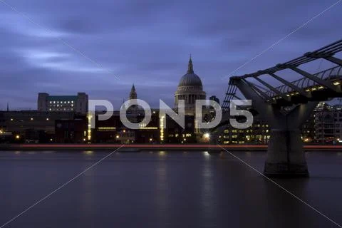 St Paul's at Night with Millenium Bridge Stock Photos
