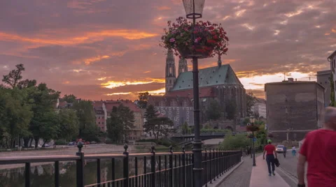 St. Peter &amp; Paul Cathedral Görlitz Hyperlapse day to night Vídeos de archivo 61377828