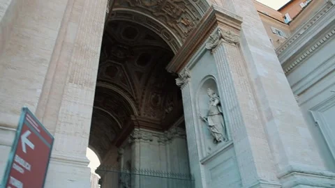 St. Peters Basilica 5 Video stock 336023884