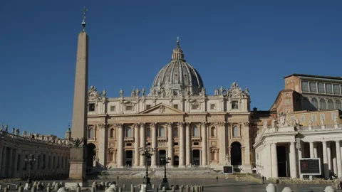 St. Peter's Basilica classical view with obelisk 스톡 동영상 148748021