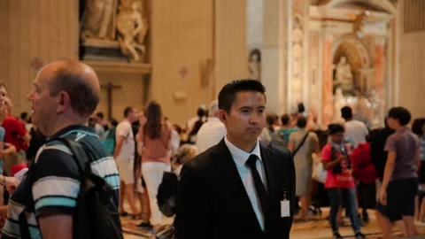 St. Peters Basilica Interior 27 (Editorial) Видео 336024076
