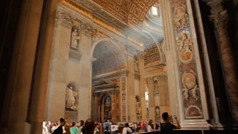 St. Peters Basilica Interior 8 (Editorial) Stock-Footage 336023967