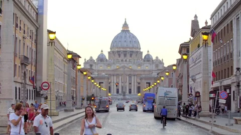 St. Peter's Cathedral in Rome Vidéo 67212868
