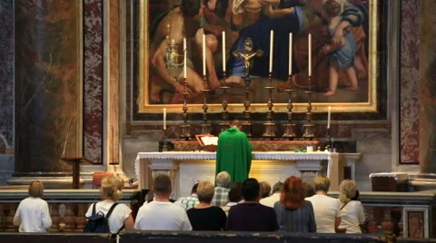 St. Peter's Cathedral in Vatican Video stock 63662760