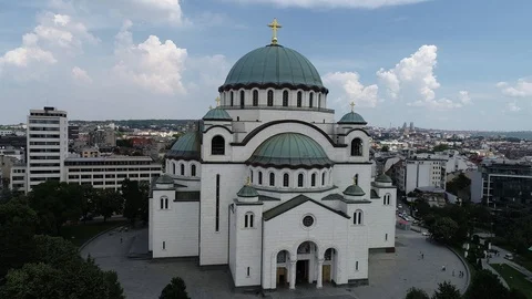 St. Sava temple in Belgrade Stockbeeldmateriaal 90935506