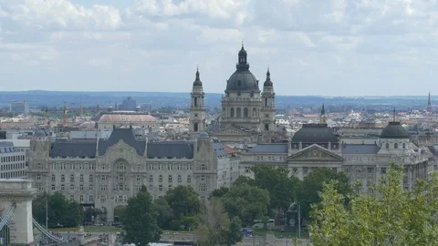 St. Stephen's Basilica in Budapest Видео 92780597