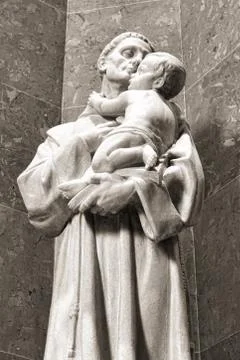 St. Stephen's Basilica interior with statue Stock Photos