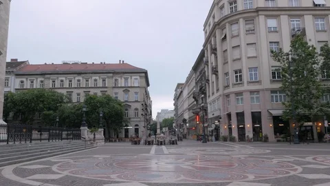 St. Stephen's Square, Empty, Budapest 動画素材 90684199