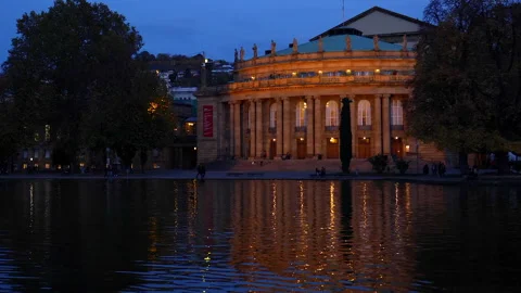 Staatsoper Stuttgart in  Blue Hour Medium shot with pond in foreground 動画素材 240214415