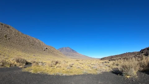 Stabilized camera movement going sideways on La Payunia National Park 스톡 동영상 91521609