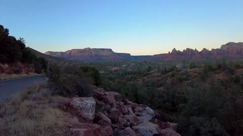 Stabilized fottage of hiking of Devils Bridge trail and Chuckwagon Trail in Video stock 150270540