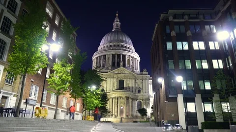 Stabilized Walking Towards St Paul's Cathedral at Night in London, UK Stock Footage 112187931
