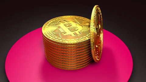 Stack Of Bitcoins Vídeos de archivo 275150132