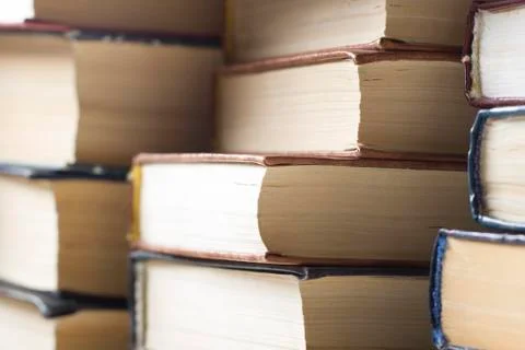 Stack of books background. many books piles. 库存照片