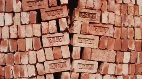 Stack of bricks for sale located at the roadside in Dhaka, Bangladesh. Stock-Footage 48323501