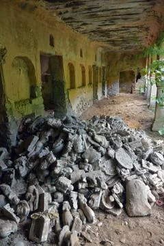 Stack of broken ancient art Foto stock