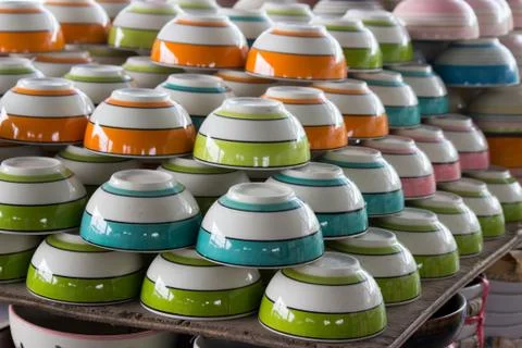 Stack colorful bowls. Foto stock