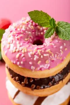 Stack of colorful donuts Foto stock