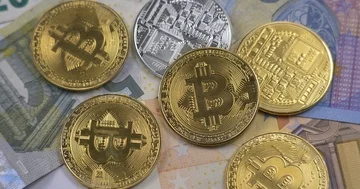 Stack of cryptocurrencies , bitcoin 4K, EUR, silver bitcoin backside Stock Footage 85516047