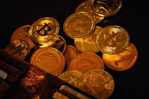 Stack of cryptocurrencies with wallet Foto stock