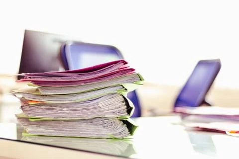 Stack of documents placed on a business desk in a business office. Foto stock