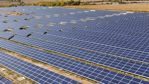 Stack of footage: Aerial view of Solar Panels Farm (solar cell). Drone flight Stockbeeldmateriaal 121040180