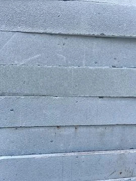 ​Stack of grey lightweight aerated concrete bricks stored horizontally Foto stock