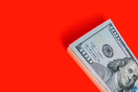 Stack of hundred dollars Stockfoto's