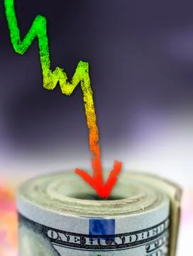 Stack of money with graph showing decrease 스톡 일러스트