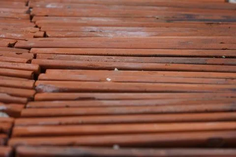 Stack of old brown vintage tiles. Foto stock