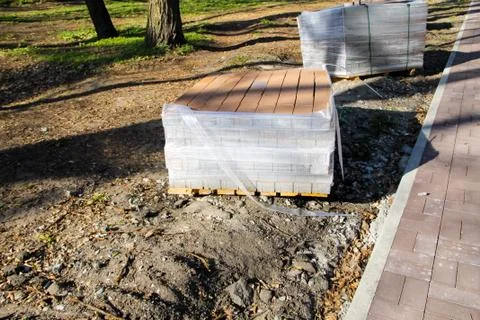 Stack of the pavement slabs is ready for usage placed at construction site Foto stock