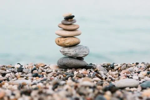 Stack of pebble Stones on ocean background. Peaceful and calm concept 스톡 사진