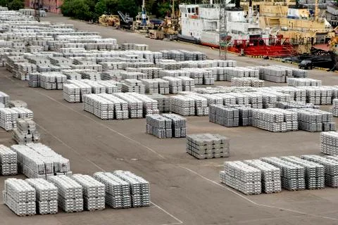 Stack of raw Aluminium Ingot in cargo port Stock Photos