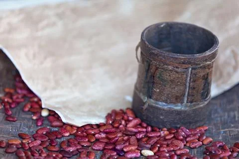 Stack of red beans on a market stall Stock-Fotos