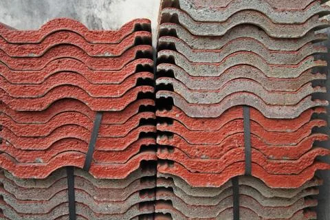 Stack of red tiles for construction Stock-Fotos