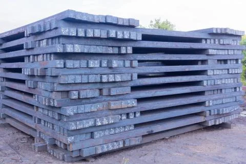Stack of rot steel, The raw material of steel product, Industry steel background Foto stock