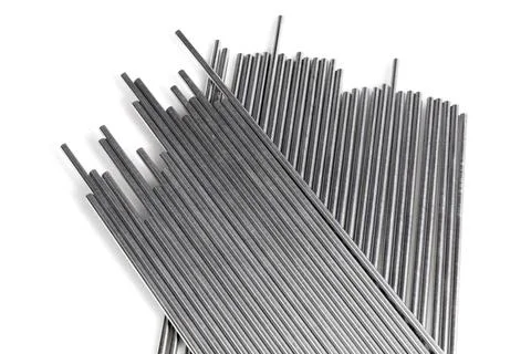  A stack of round bundled aluminium rods A stack of round bundled aluminiu... Stockfoto's