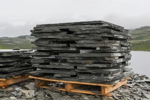 Stack of slates skifer heller Fotos Stock