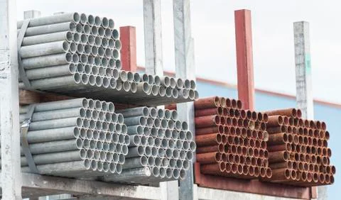 Stack of steel tubes in stock. Foto stock