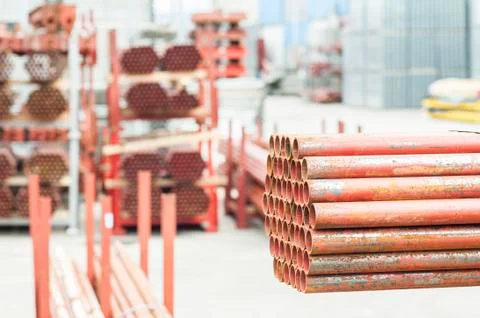 Stack of steel tubes in stock. Foto stock