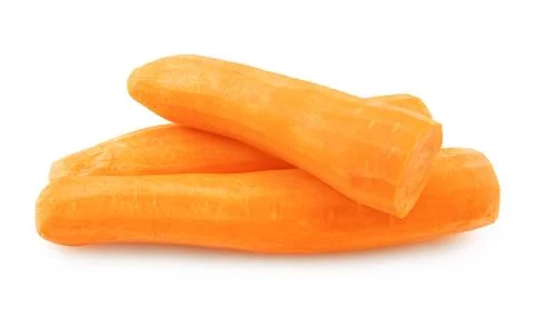 A stack of three whole, freshly peeled, bright orange carrots isolated on a.. Foto stock
